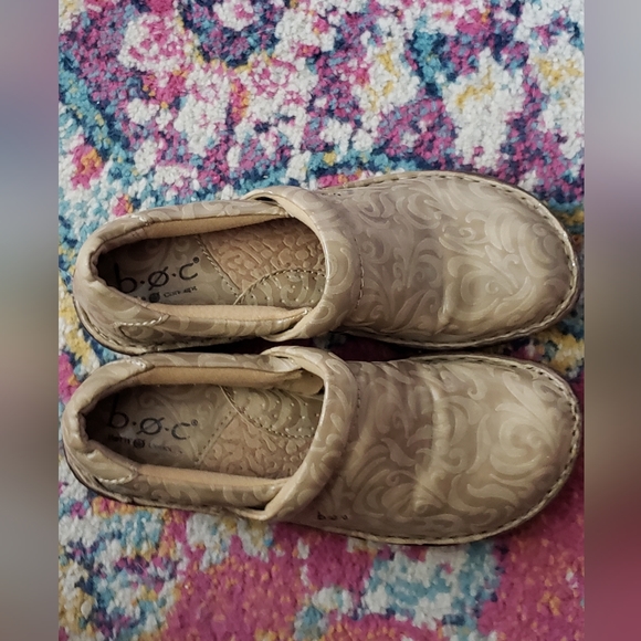 B.O.C Born Concept Peggy Embossed Clog size 6M - Picture 2 of 5